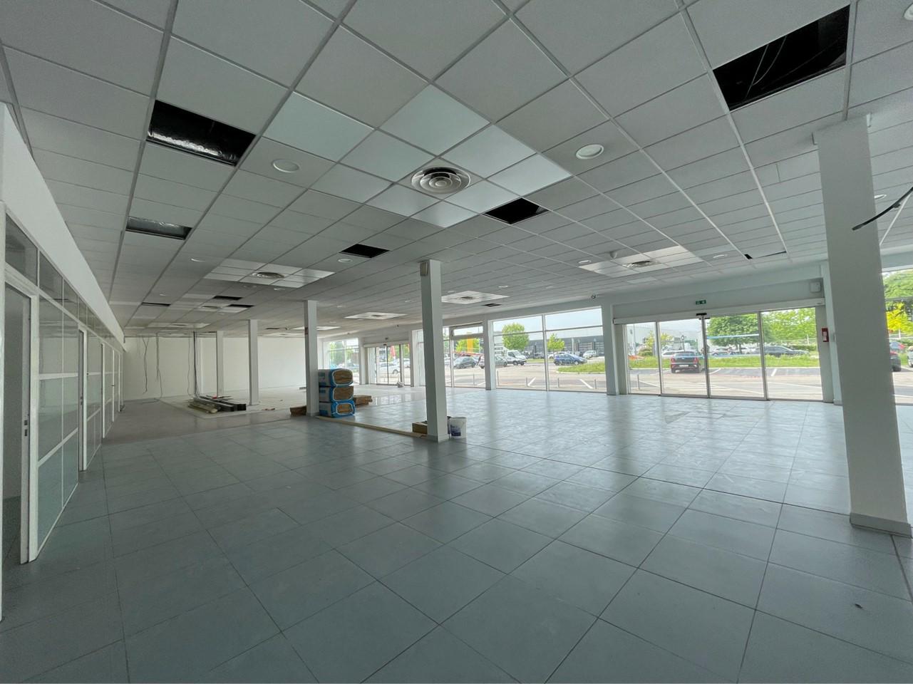 Local d'activité Vénissieux 1680m² Location local d'activité Vénissieux Rhône OLACT2109532 14